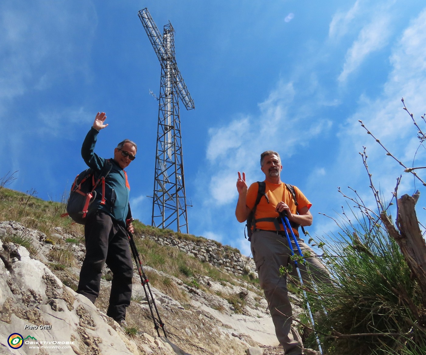 Alla croce del Canto Alto (1146 m)